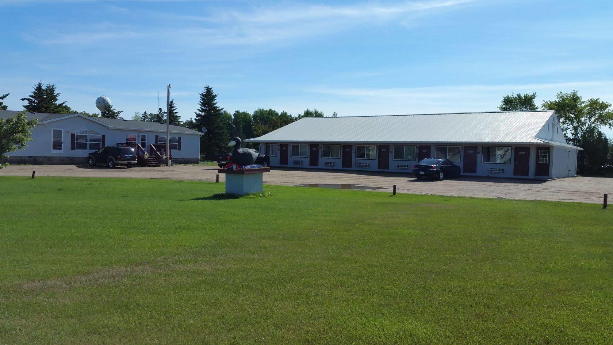 Drake Motel Blackduck Exterior foto